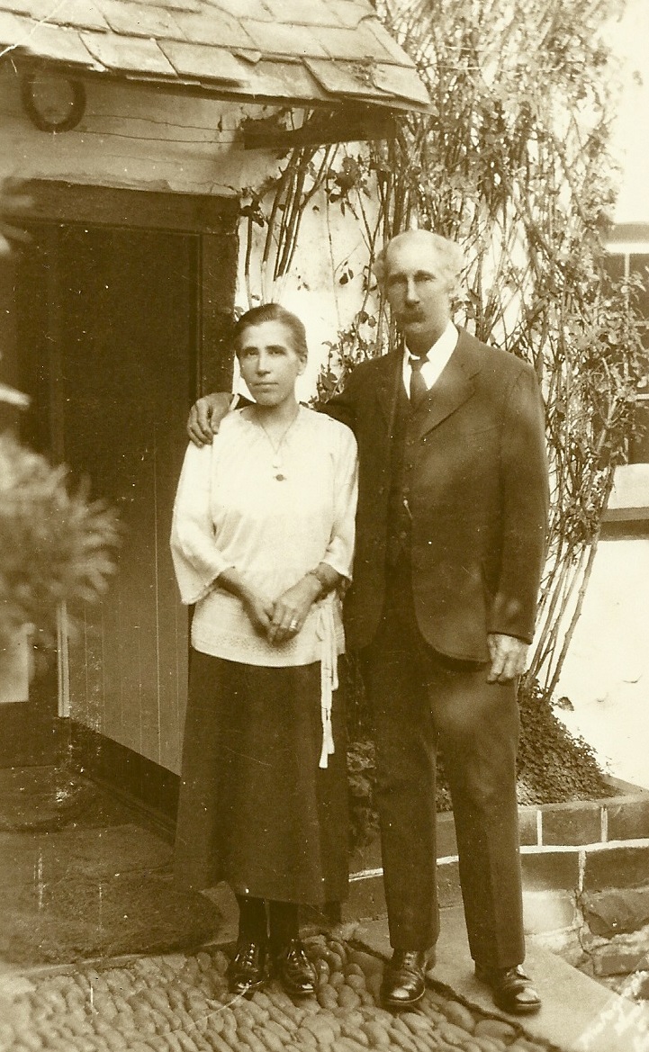 02 Mary Elizabeth and Albert Braund